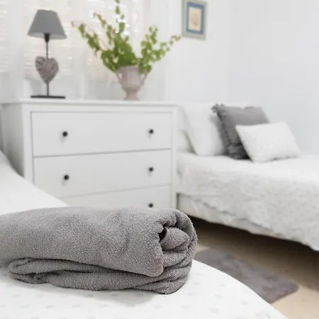 Agradable Con Piscina Casa de Férias