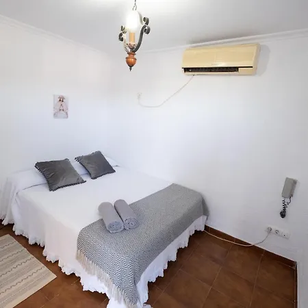 Agradable Con Piscina Casa de Férias