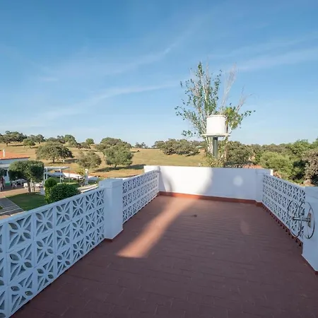 Agradable Con Piscina Casa de Férias