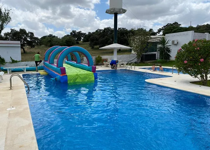 Agradable Con Piscina * 세비야